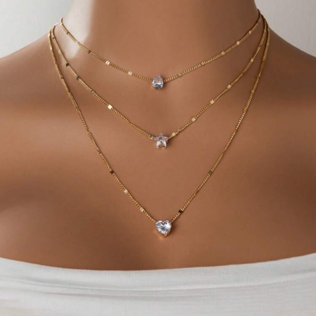 Elegant Gold Heart Necklace Set
